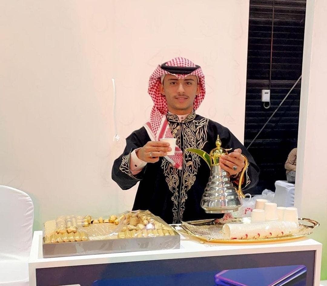 فريق قهوجى حفلات لخدمة الضيافة في المناسبات والفعاليات