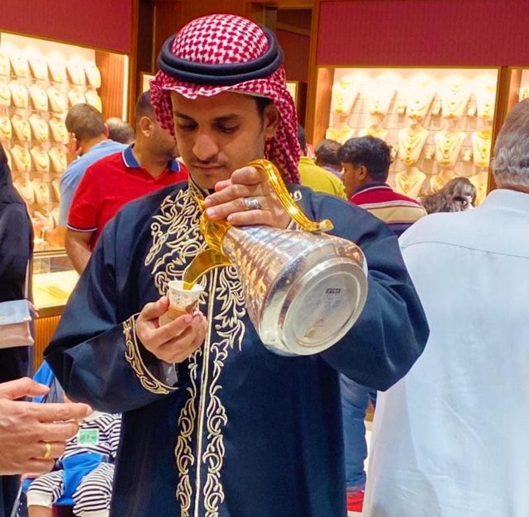 قهوجين وصبابين قهوه بالرياض  بخبرة وتنظيم احترافي
