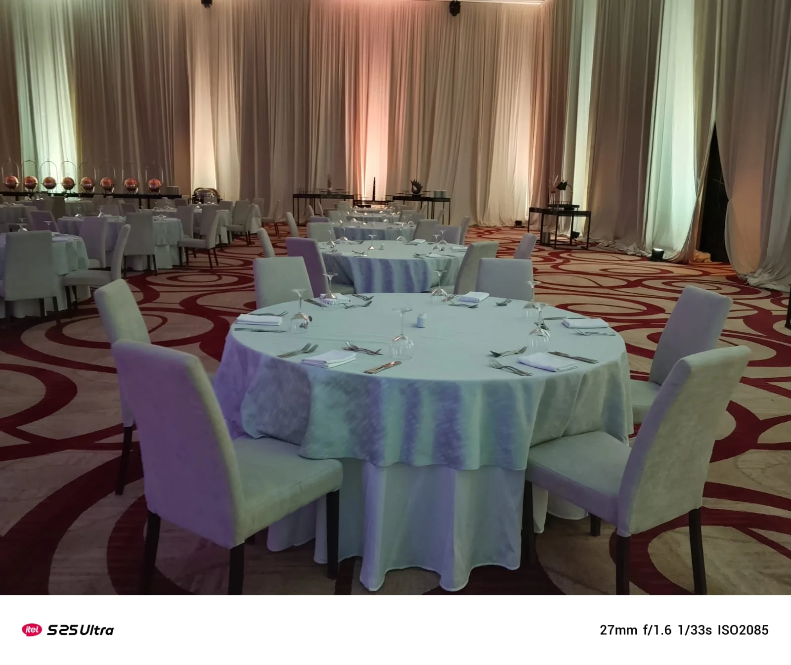 قهوجيات الرياض - خدمة الشاي